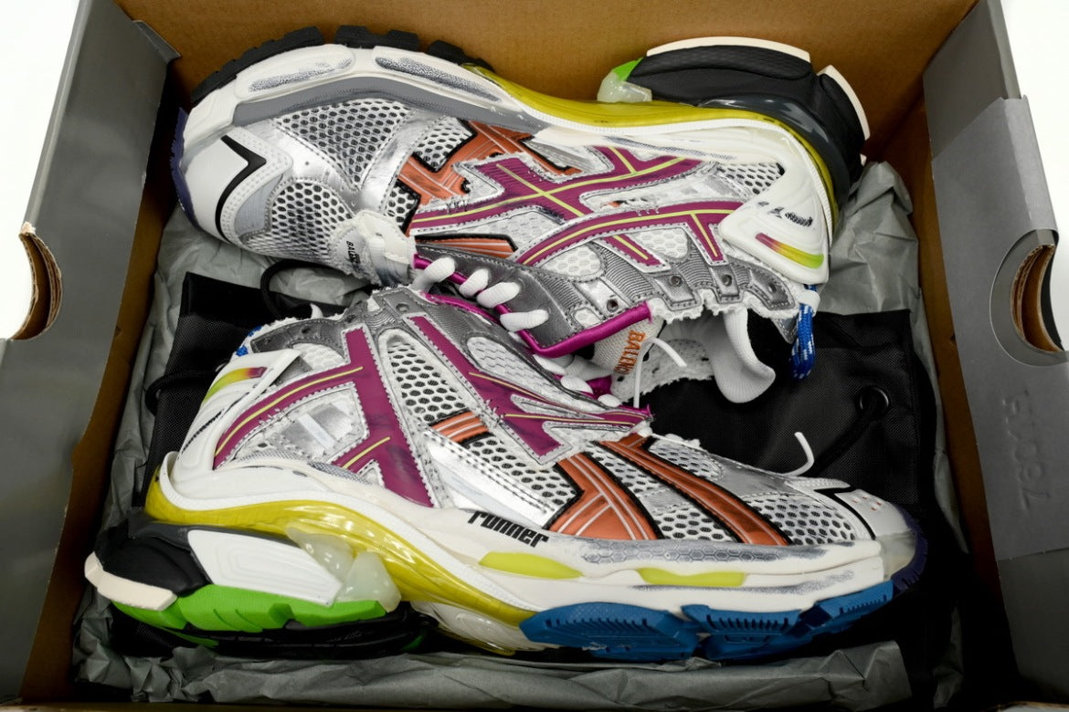Balenciaga runners